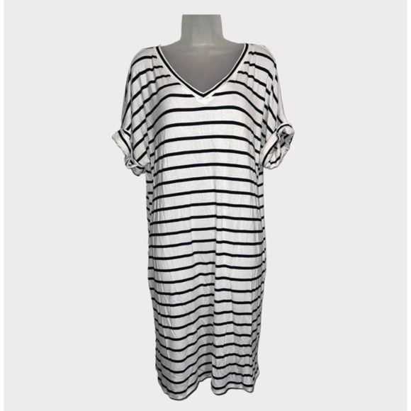 Zenana Outfitters Dresses & Skirts - Dress